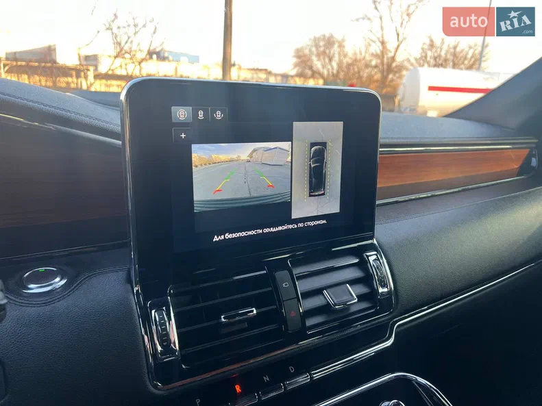 Lincoln Navigator 2019 - 16