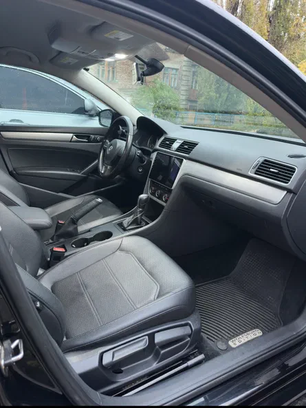 Volkswagen Passat 2014 - 6