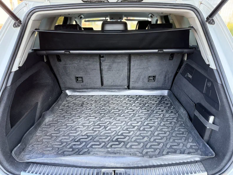 Volkswagen Touareg 2012