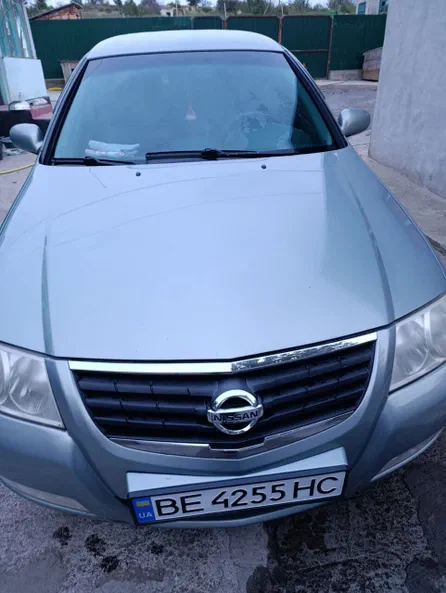 Nissan Almera 2006