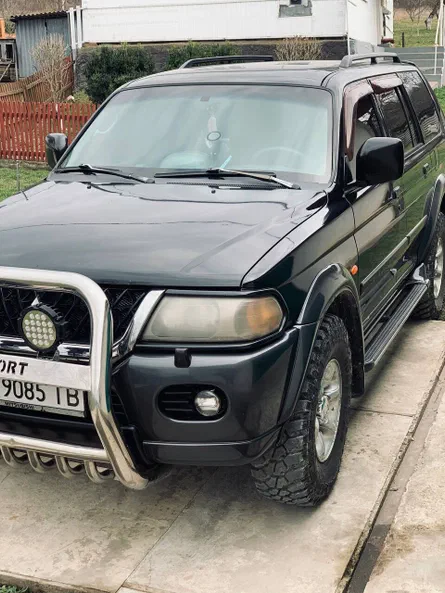 Mitsubishi Pajero 2003 - 9