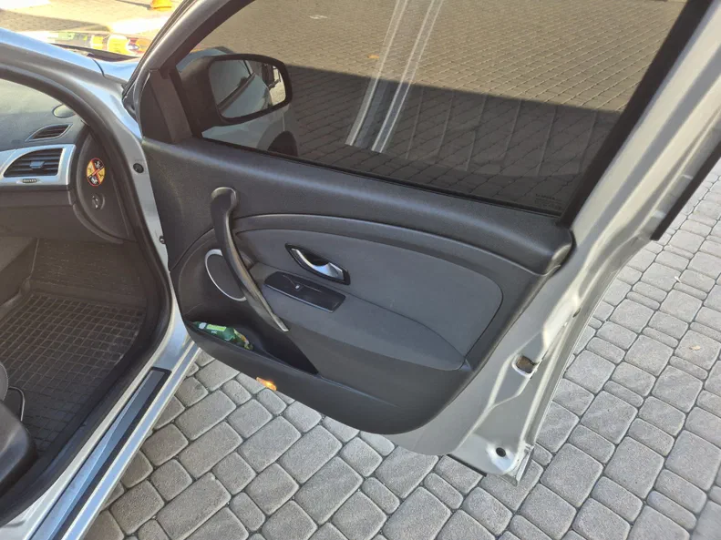 Renault Megane 2011 - 17