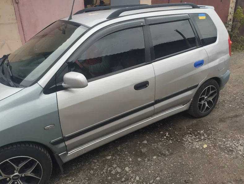 Mitsubishi Space Star 2004