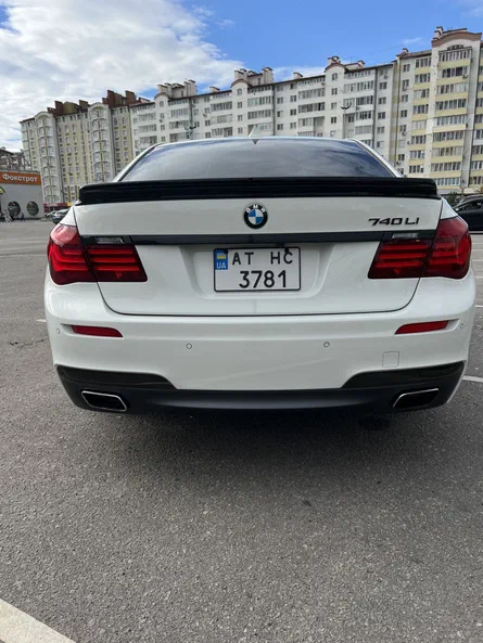 BMW 7 серія 2013 - 5