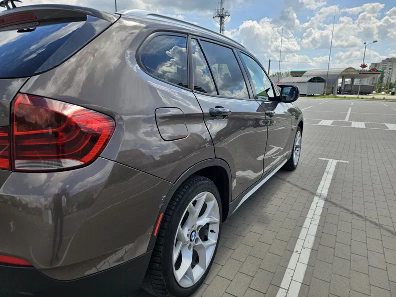 BMW X1 2010 - 9