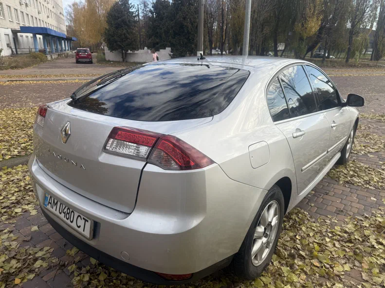 Renault Laguna 2010