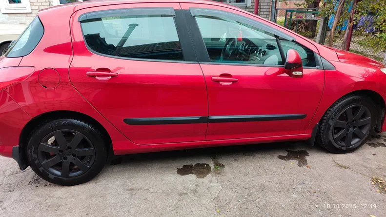 Peugeot 308 2008 - 16