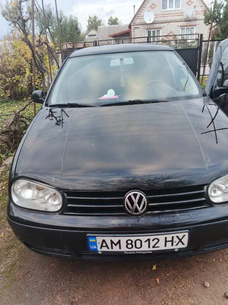 Volkswagen Golf 2000