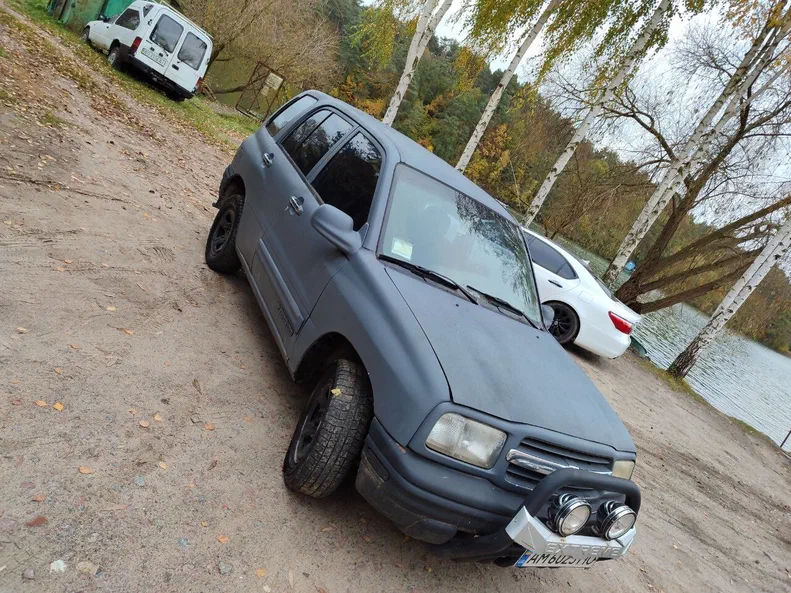 Chevrolet Tracker 2000