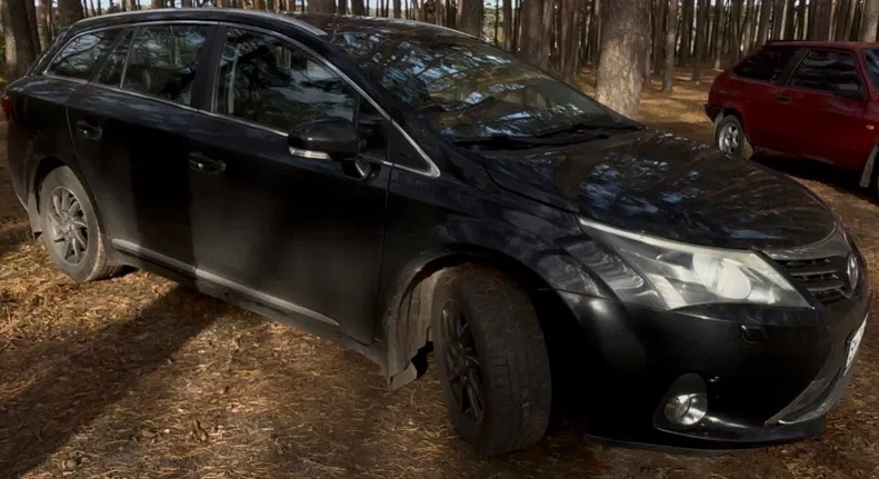 Toyota Avensis 2012 - 6