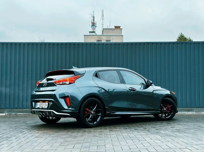 Hyundai Veloster 2019 - 17