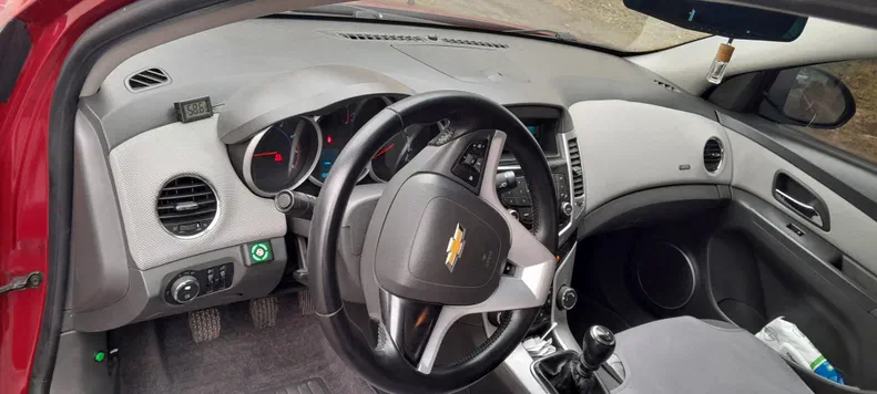 Chevrolet Cruze 2010 - 8