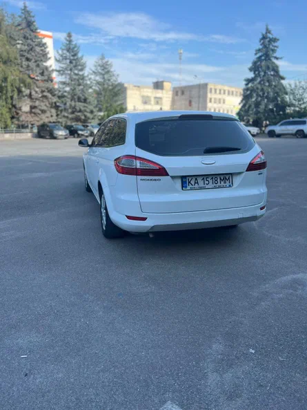 Ford Mondeo 2007 - 8