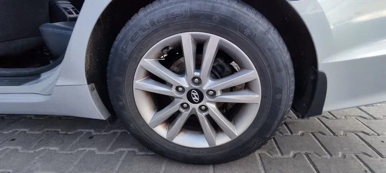 Hyundai Sonata 2015 - 24
