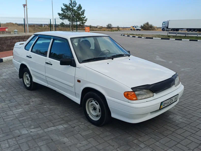 Lada (ВАЗ) 2115 2012 - 18
