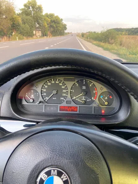 BMW 3 серія 2002 - 7
