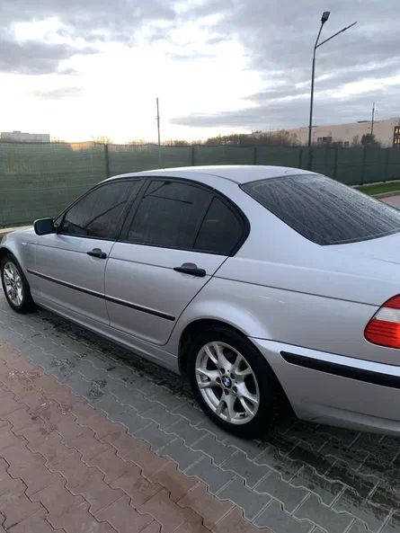 BMW 3 серии 2004