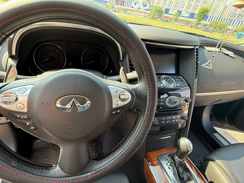 Infiniti FX 2012 - 8