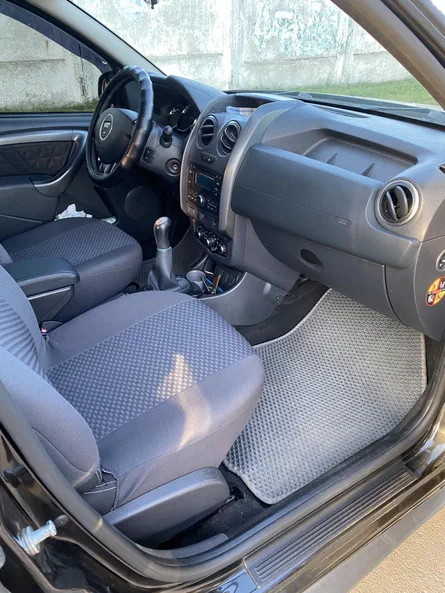 Dacia Duster 2014 - 13