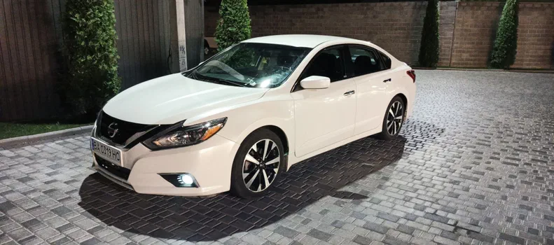 Nissan Altima 2017
