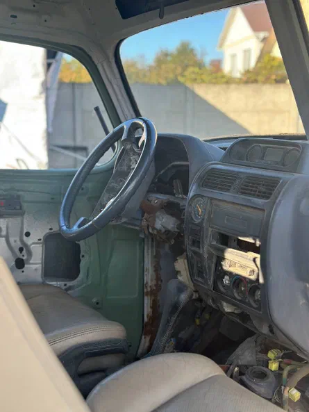 Toyota Land Cruiser Prado 2000 - 7