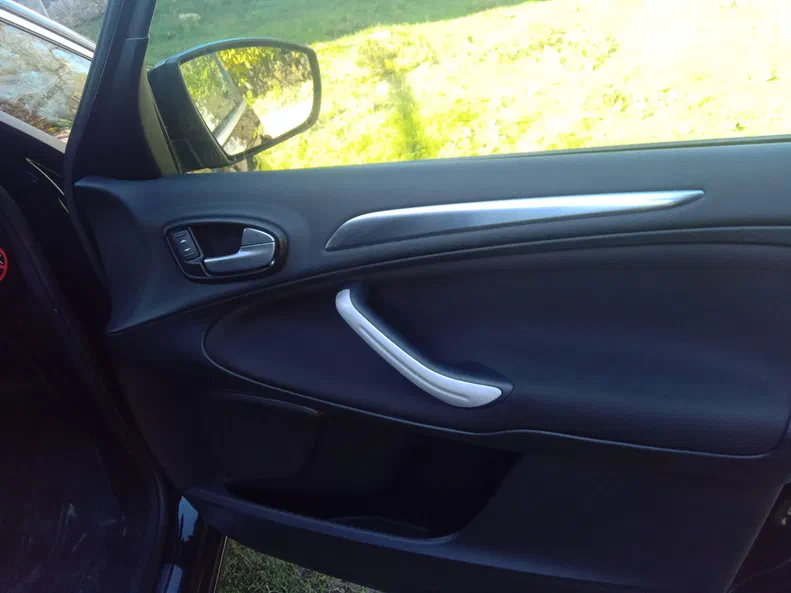 Ford S-MAX 2014 - 18