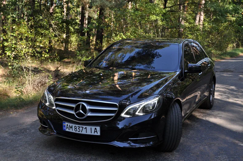 Mercedes-Benz E-Клас 2015 - 25