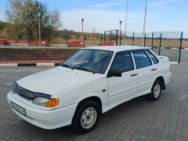 Lada (ВАЗ) 2115 2012