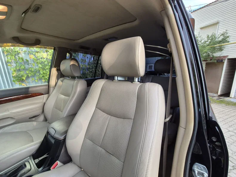 Toyota Land Cruiser Prado 2005 - 8