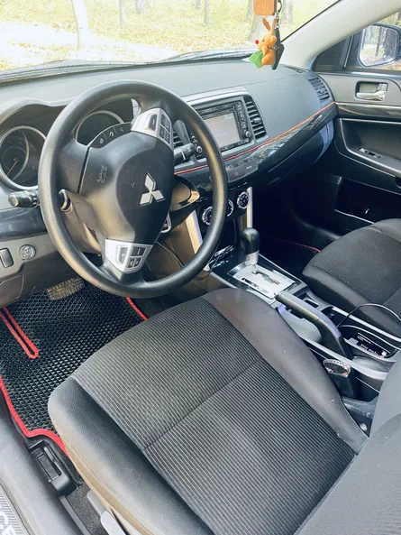 Mitsubishi Lancer 2016