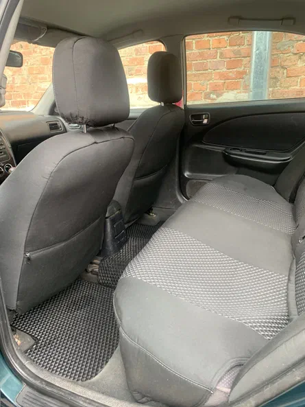 Toyota Avensis 2001 - 6