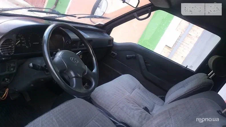 Hyundai H200 1994 - 11