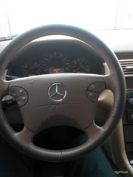Mercedes-Benz E-Класс 2001