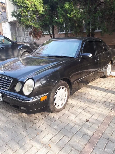 Mercedes-Benz E-Класс 2001