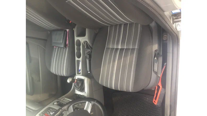 Ford Focus 2011 - 17