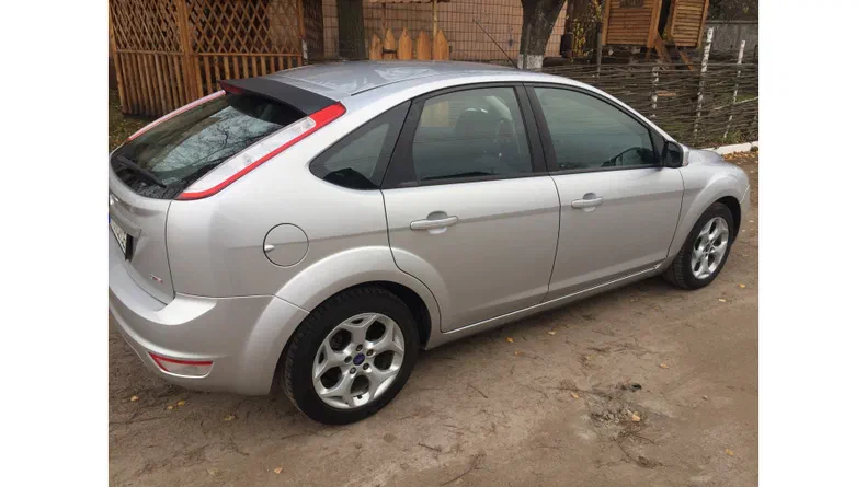 Ford Focus 2011