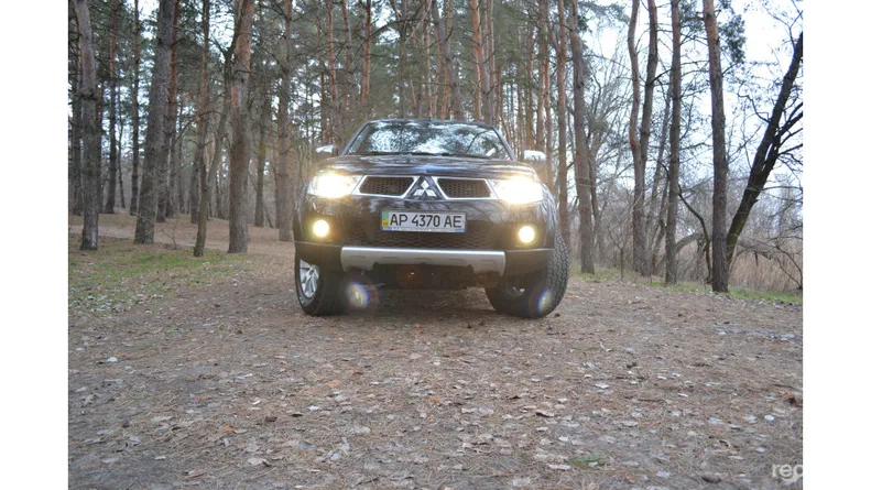 Mitsubishi Pajero Sport 2010 - 24