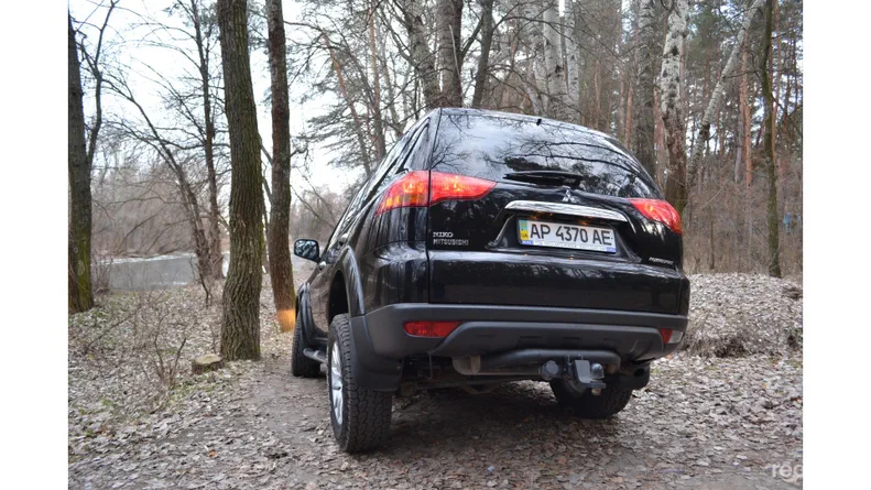 Mitsubishi Pajero Sport 2010 - 30