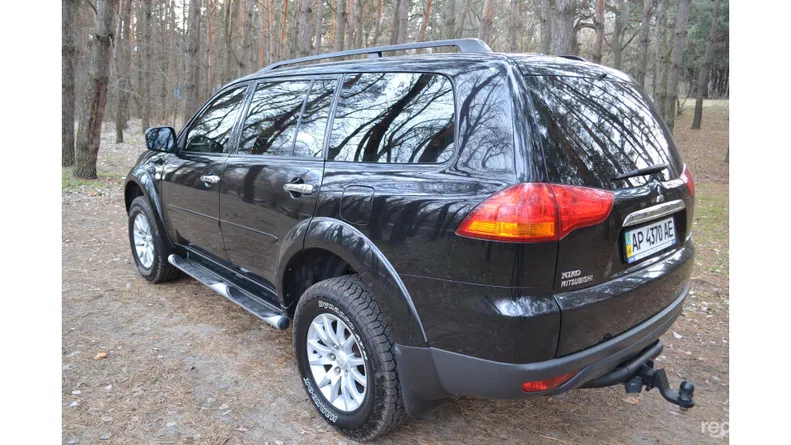 Mitsubishi Pajero Sport 2010 - 6