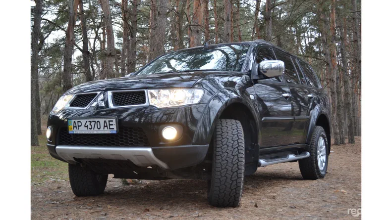 Mitsubishi Pajero Sport 2010 - 26