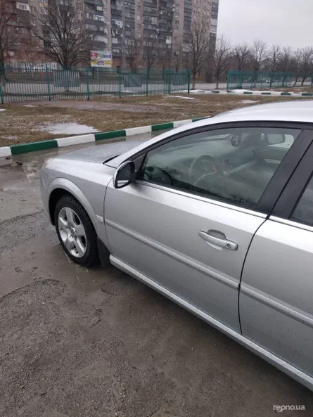 Opel Vectra 2006 - 10