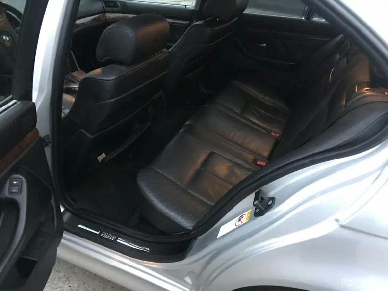 BMW 5 серія 1999 - 9