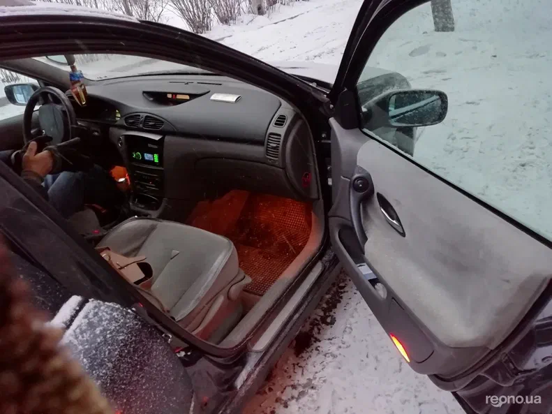 Renault Laguna 2002 - 5