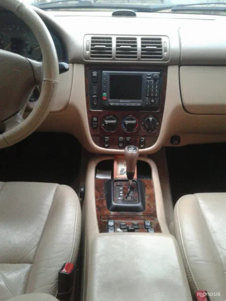 Mercedes-Benz M-Клас 2000 - 6