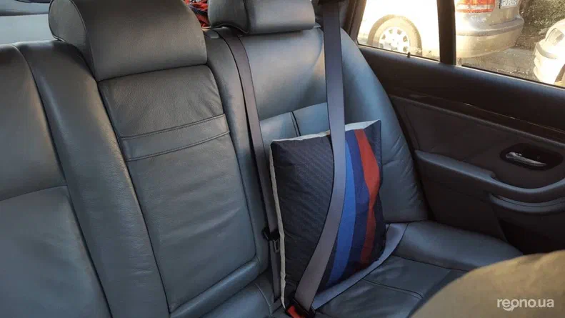 BMW 5 серии 2001