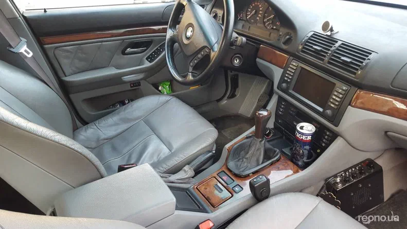 BMW 5 серии 2001