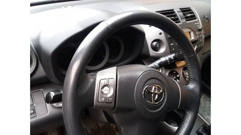 Toyota RAV4 2008 - 10