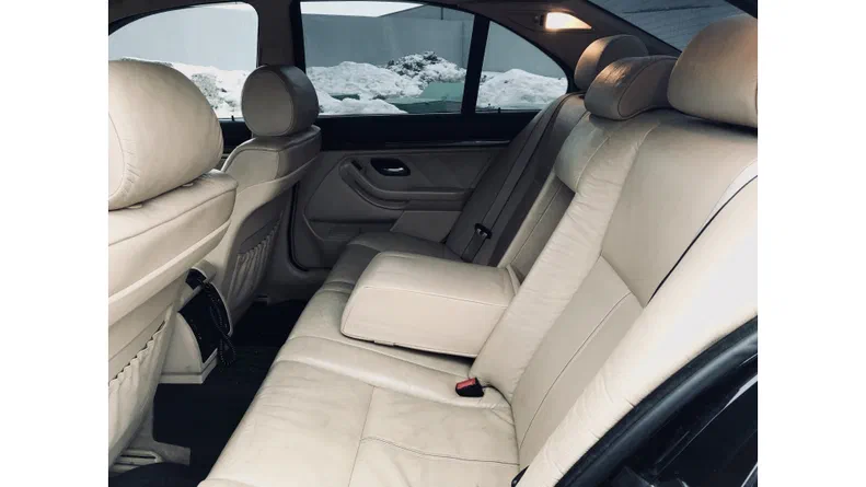 BMW 5 серии 1999