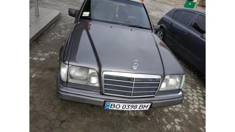 Mercedes-Benz E-Класс 1995