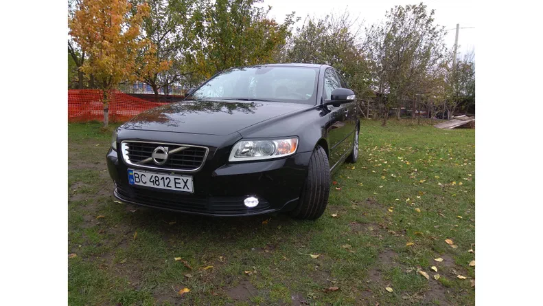 Volvo S40 2011
